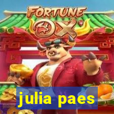 julia paes